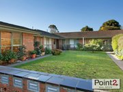 4-5 Wendy Avenue House for Sale in Mount Eliza